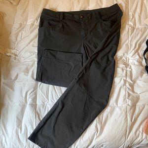 LULULEMON men's pants EUC